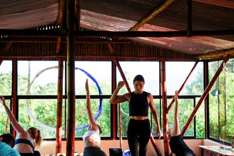 Essence Arenal Yoga