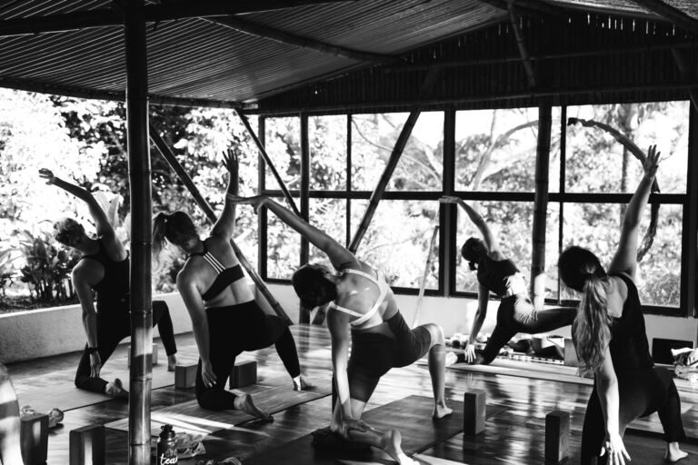 Essence Arenal Yoga