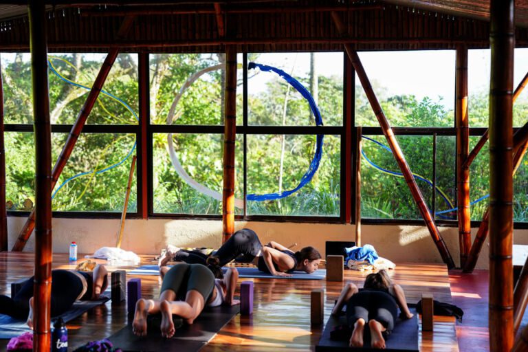Essence Arenal Yoga