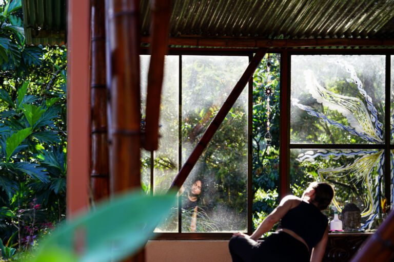 Essence Arenal Yoga