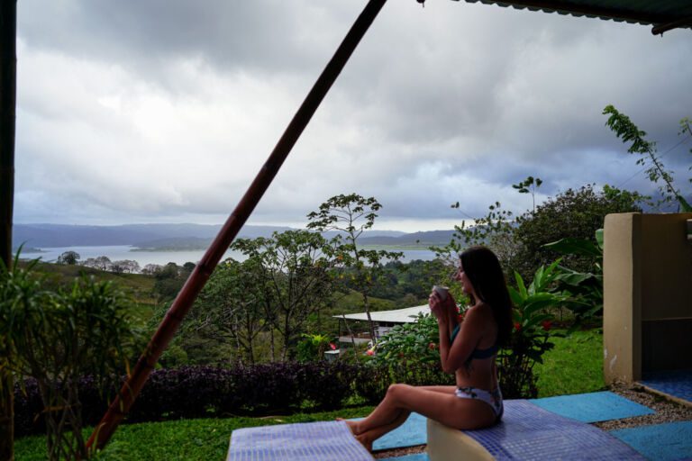 Essence Arenal Spa