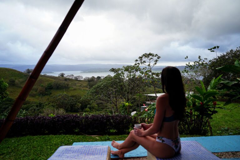 Essence Arenal Spa